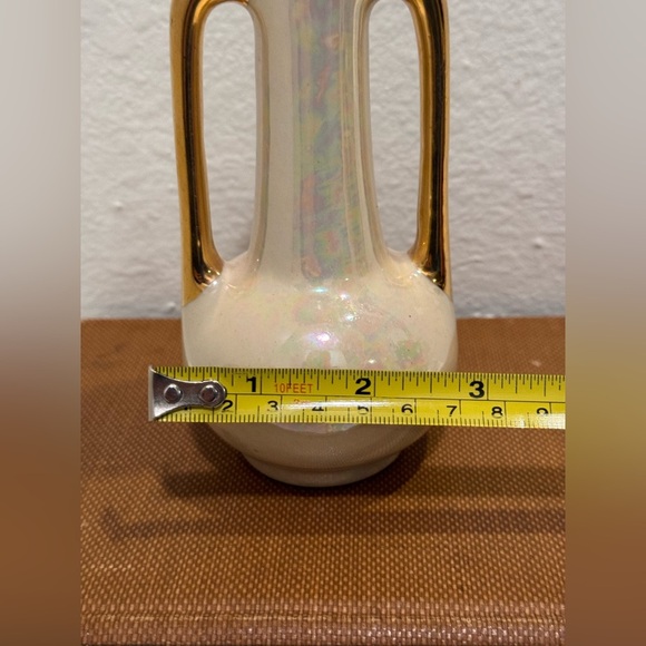 Vintage Pearl China Co. 22 KT Gold Hand Decorated Double Handled Iridescent Vase - Picture 6 of 6